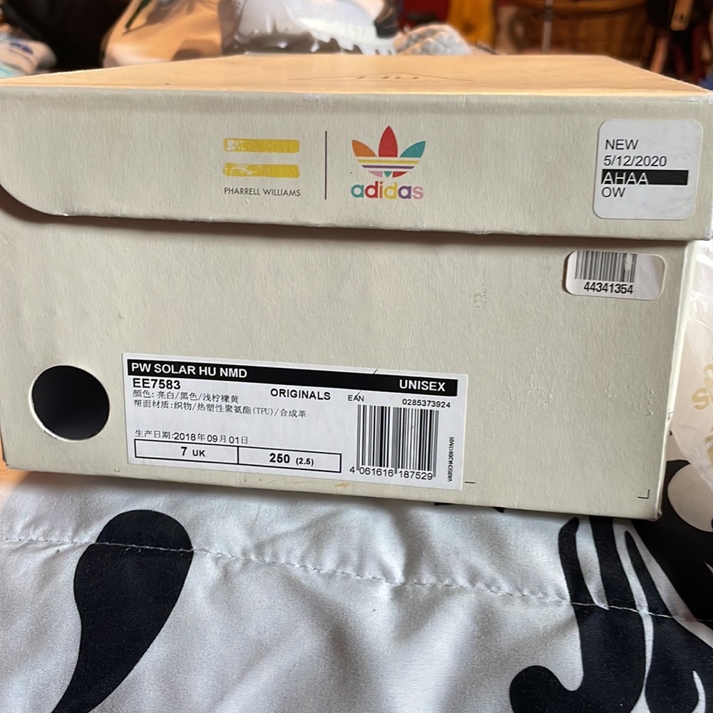 Never worn Human Races - Picture 6 of 6